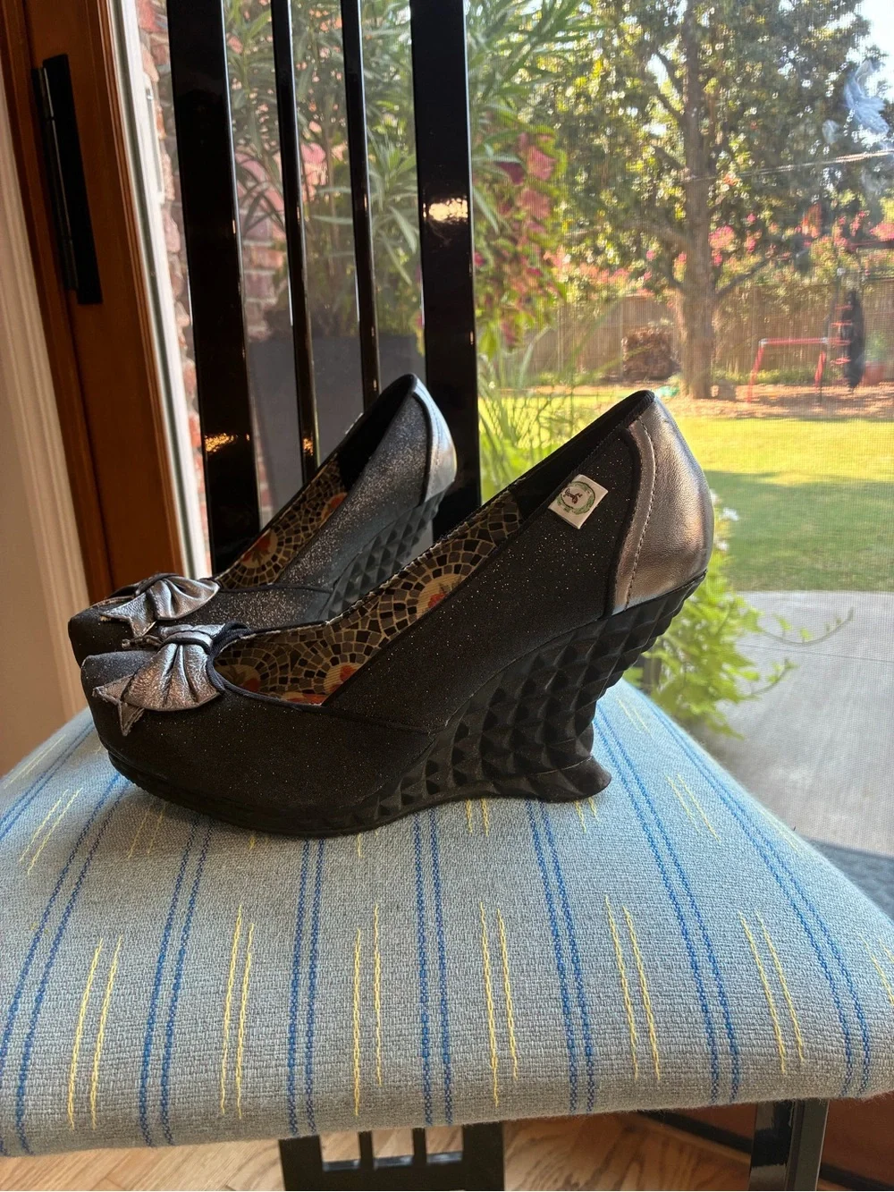 Miss L Fire Anthropologie Black Wedge Pumps with Bow Accent
